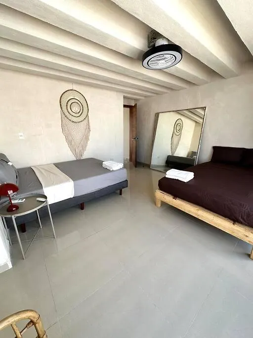 Luxurious Lagoon-Front Apartment In Hotel Zone Tranquility Meets Elegance Near Top Attractions And Beaches Cancun