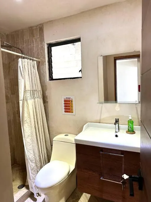 Luxurious Lagoon-Front Apartment In Hotel Zone Tranquility Meets Elegance Near Top Attractions And Beaches Cancun Mexico
